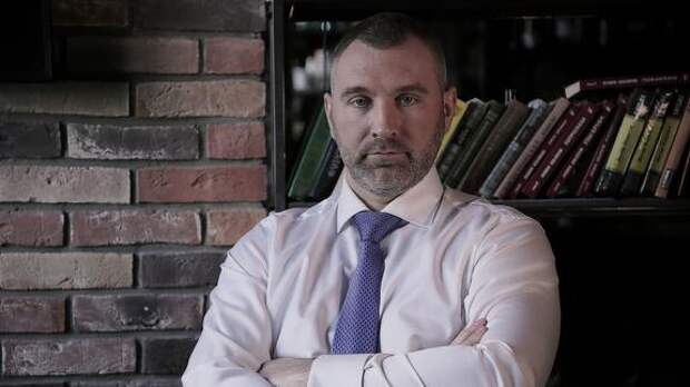 Защитник прав интересов мигрантов или «лоббист обыкновенный»? Коженов высказался о неправильности «закручивания гаек» для мигрантов