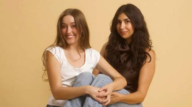 Сценаристы хита «Кейпоп-охотницы на демонов» поработают с Тимом Бертоном