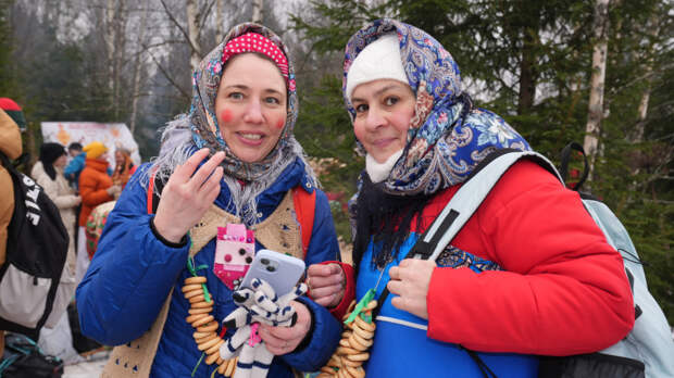 Хороводы, квесты и блины: куда сходить на Масленицу в Москве