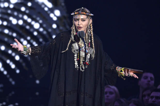 Мадонна пожаловалась на дискриминацию по возрасту