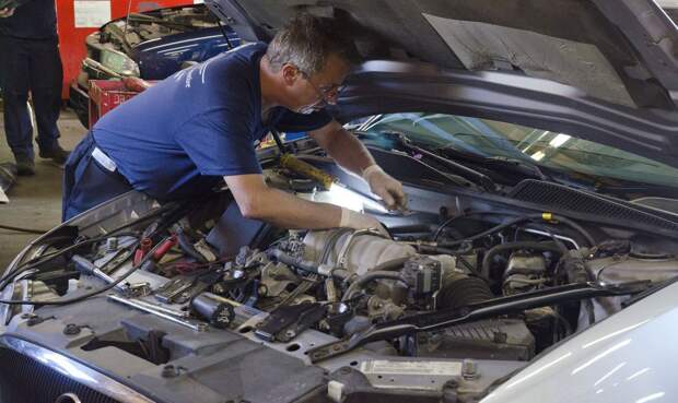 8 httpweedfamilyautomotive.com-1.jpg
