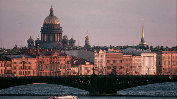 Россия подпишет транспортные соглашения с рядом стран на форуме в Петербурге
