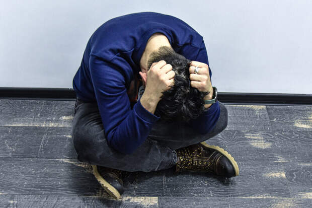 Невролог: алкоголь и недосып могут вызвать приступ эпилепсии