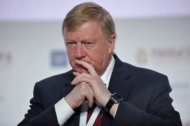 Bloomberg: Чубайс ушел в отставку и уехал из России