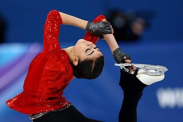 На Олимпиаде-2026 болельщиков Петросян призвали не показывать плакаты на русском