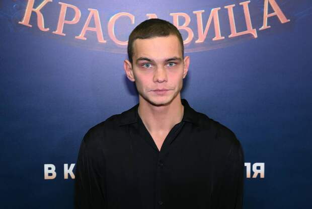 Звезда «Слова пацана» рассказал о жизни на 100 рублей в день