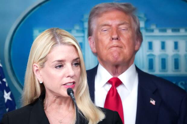 «Они не оправдали ожидания». Трамп резко начал чистки в армии и правительстве. Как это связано с его планами на войну с Ираном?