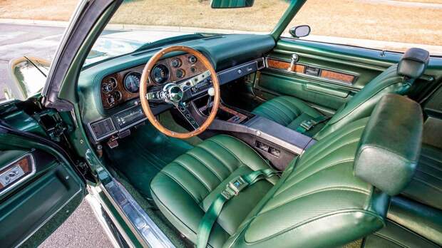 Дрэговый монстр Baldwin Motion Phase III Camaro 1970