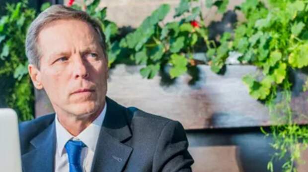 "За ужин платить не буду, это принцип" И тут я с ним согласилась, пришла в спортивном, не накрашенная, с хвостом. Ольга 47.