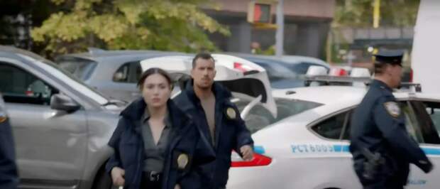 Silva and Velasco arrive at the hostage scene on Law & Order: SVU Season 26 Episode 8