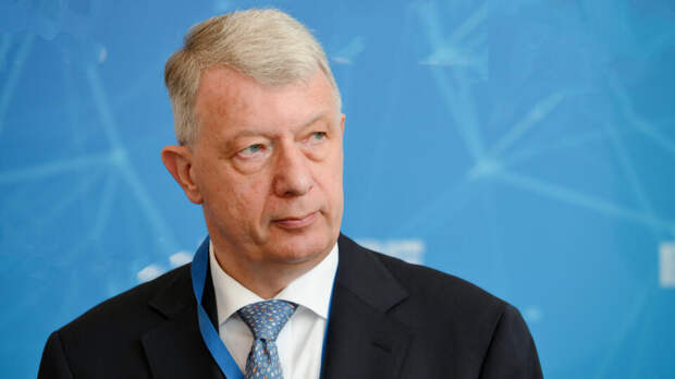 Евродепутат Картайзер: ЕС мечтает о смене власти в России