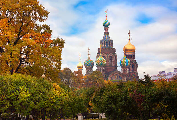 Лучшие места в России для осенних путешествий