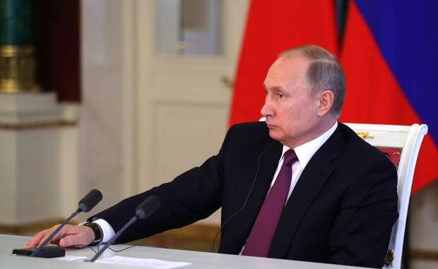 Путин заявил, что для мира России нужен нейтральный статус Украины