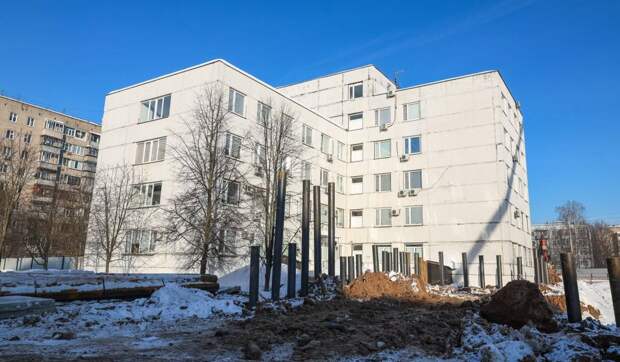 В Нахабине строят новый корпус поликлиники на 530 детских посещений