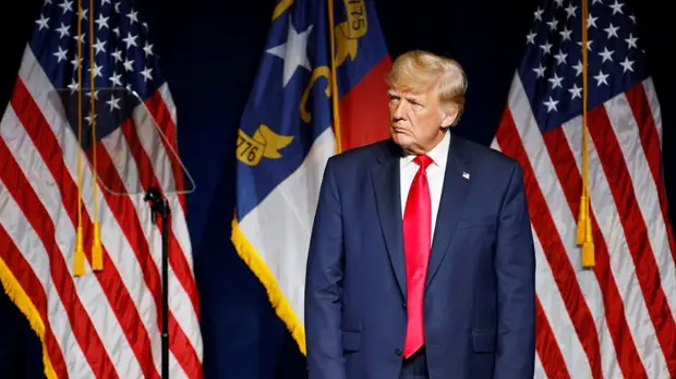 Трамп потребовал от Китая выплатить США $10 трлн за пандемию