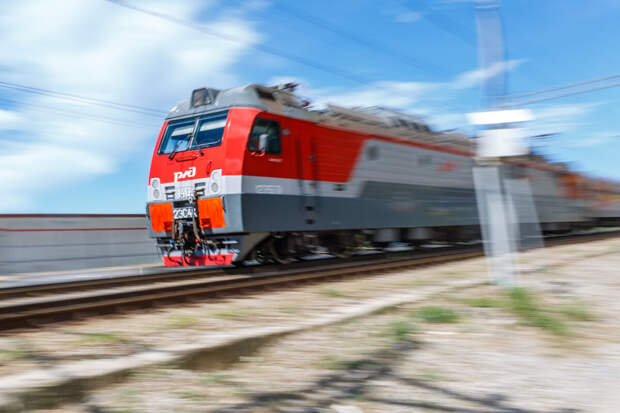 "Ъ": РЖД продаст акции ФГК во втором квартале 2026 года