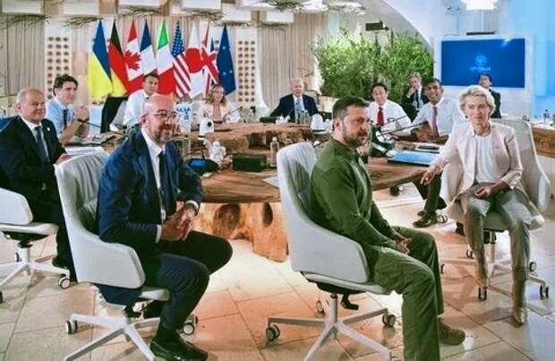 Из открытых источников в интернете. На «саммите мира».