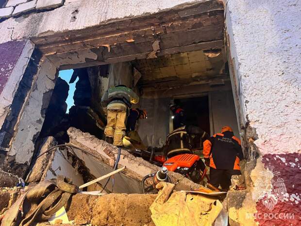 Взрыв газа на Сахалине, фото МЧС