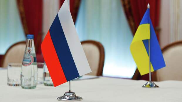 Глава крымского парламента объяснил паузу в переговорах с Украиной