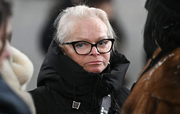 «Боль и жуткое состояние»: директор Долиной выступил с заявлением после отмены концертов