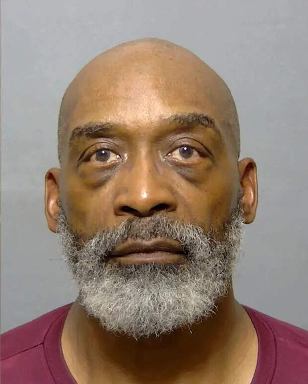 Complex: в США пастор арестован по обвинению в двоеженстве