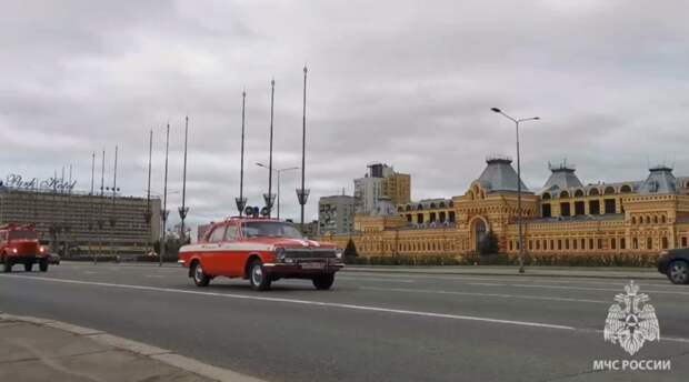 Автопробег пожарной техники прошел в Нижнем Новгороде