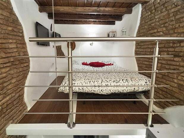Самый маленький дом Италии, переделанный из переулка в квартиру, Марко Пиерацци, Marco Pierazzi