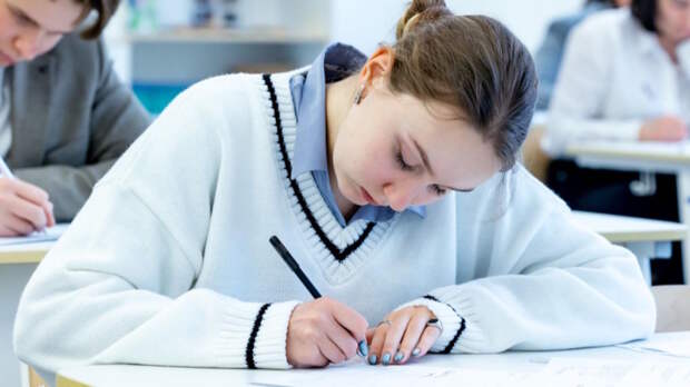 Физику на ЕГЭ выбрали на четверть больше школьников, чем год назад