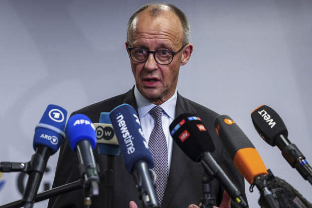 Политолог Топорнин: Мерц стал бледной тенью Меркель