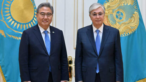 Президент Казахстана и глава МИД Кореи обсудили перспективы экономического сотрудничества