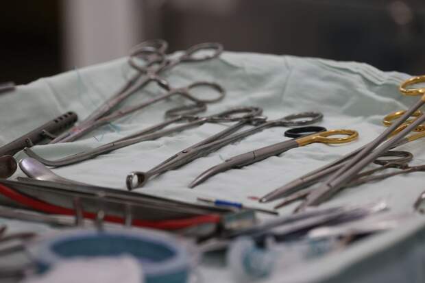 В Орске врачи вытащили зуб из носа мужчины