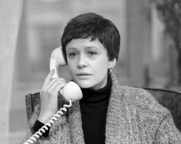 Его сила - шахматы, а слабость - женщины: Гарри Каспаров и острый, не тающий ум, а также железная рука Клары Шагеновны