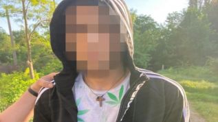17-летний парень поджег беременную подругу