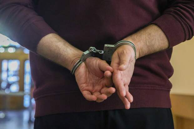 Россиянин повредил сотовое оборудование и попал под следствие