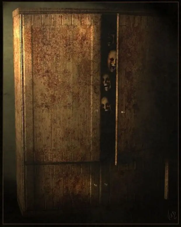 Двери хоррор игра. Страшная дверь. Сатаря комната со шкафом.