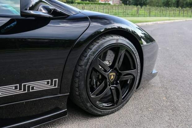 Лимитированный спорткар Lamborghini Murcielago LP640-4 от Versace