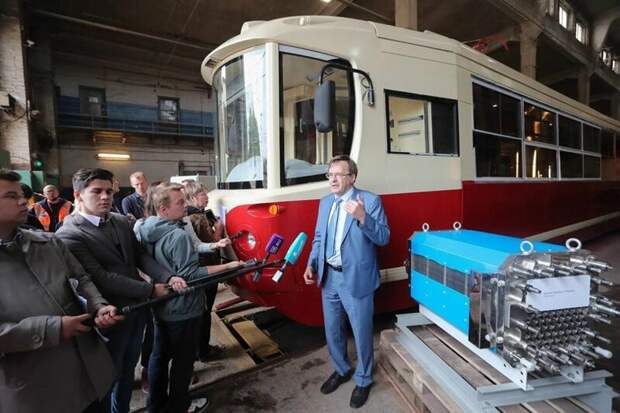 Первый в России трамвай на водородном топливе испытают в Петербурге