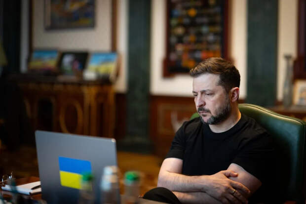 «Хуже некуда»: Зеленский пожаловался на острую нехватку ракет для ЗРК Patriot