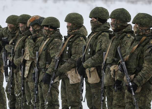 Абрамченко: в ГД обсуждают отсрочку от армии для выпускников колледжей и вузов