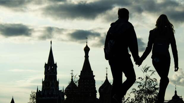 Teamo: в феврале число регистраций в дейтинг-приложениях выросло на 10–15%