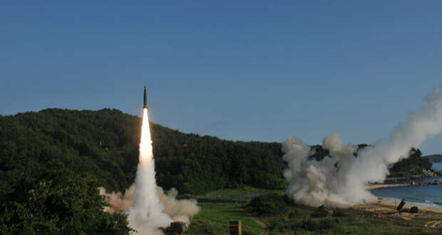 Республика Корея успешно испытала новую баллистическую ракету