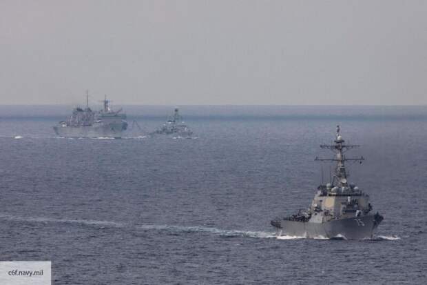 Sohu объяснило странное появление трех кораблей НАТО у берегов России