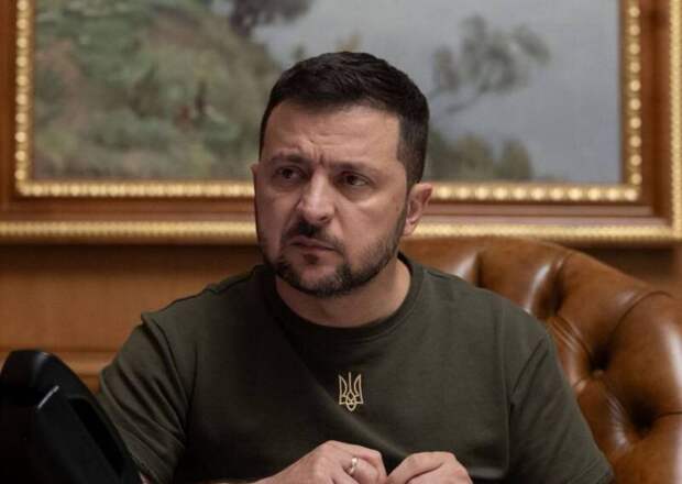 Президента Украины Владимира Зеленского вероятнее всего ожидает судьба ликвидированного главы группировки "Аль-Каида"*(*террористическая организация, запрещенная на территории РФ) Усамы бен Ладена,...