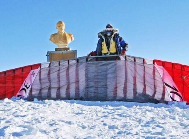 Действующие памятники Ленину за пределами СНГ