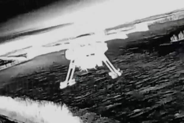 Воздушные бои дронов в приграничье попали на видео