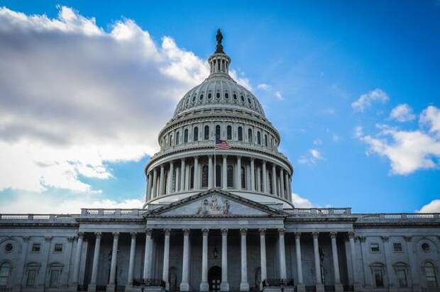 Американский конгрессмен Масси призвал перестать выделять деньги Украине