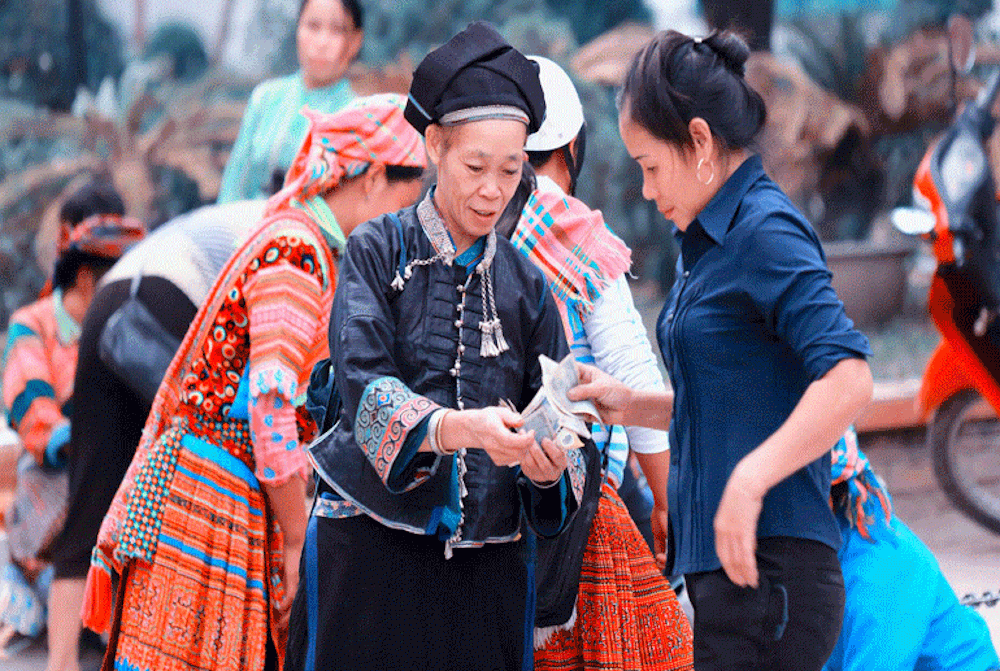Рынок бывших любовников (фото trekkinghagiang.com)